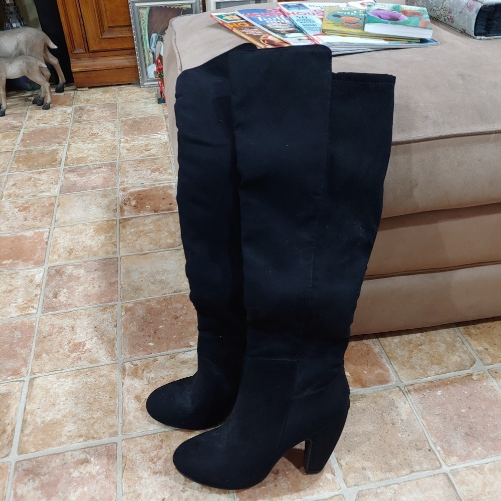 SOLD-Steve Madden Black Suede Size 9 Knee High Boots